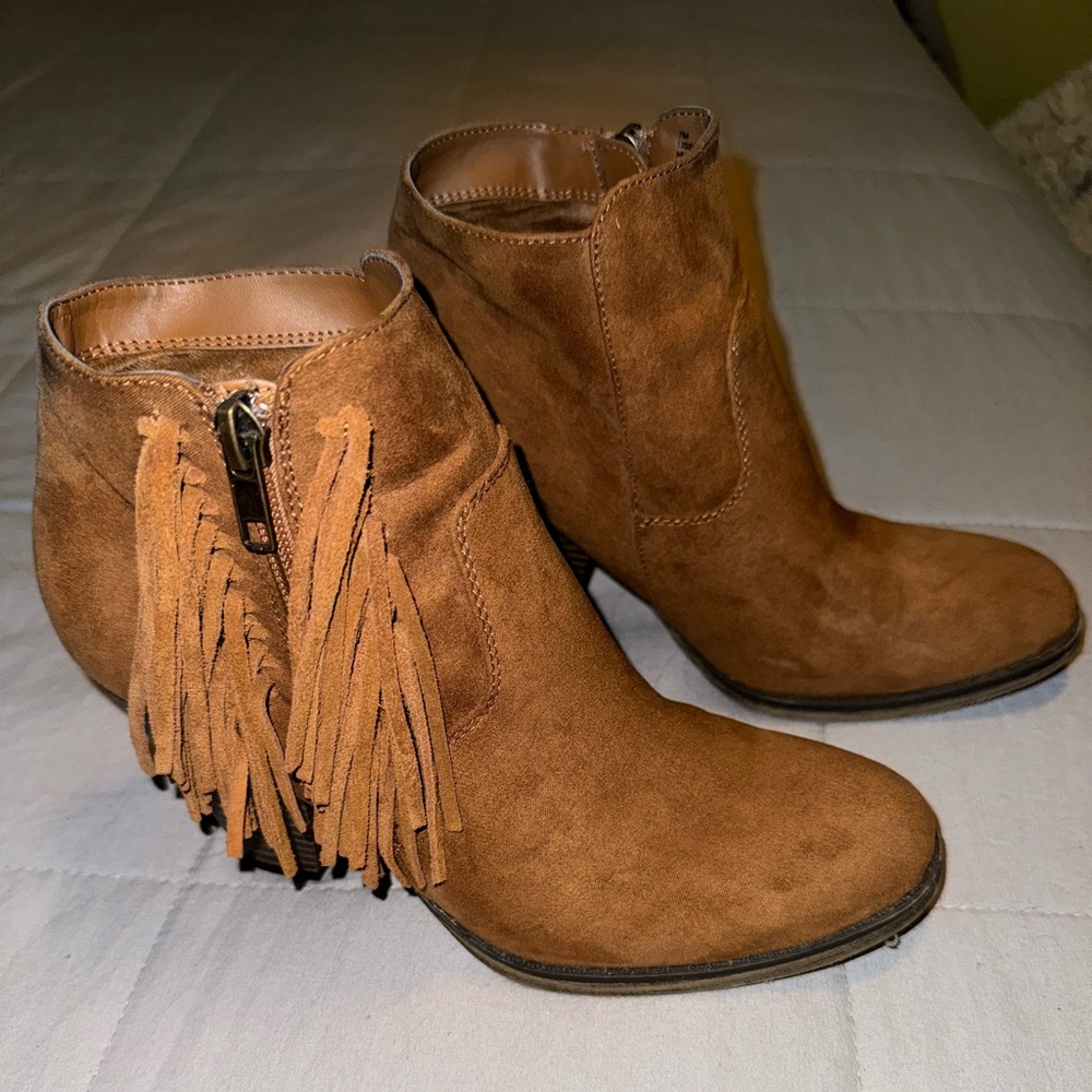 MIA booties